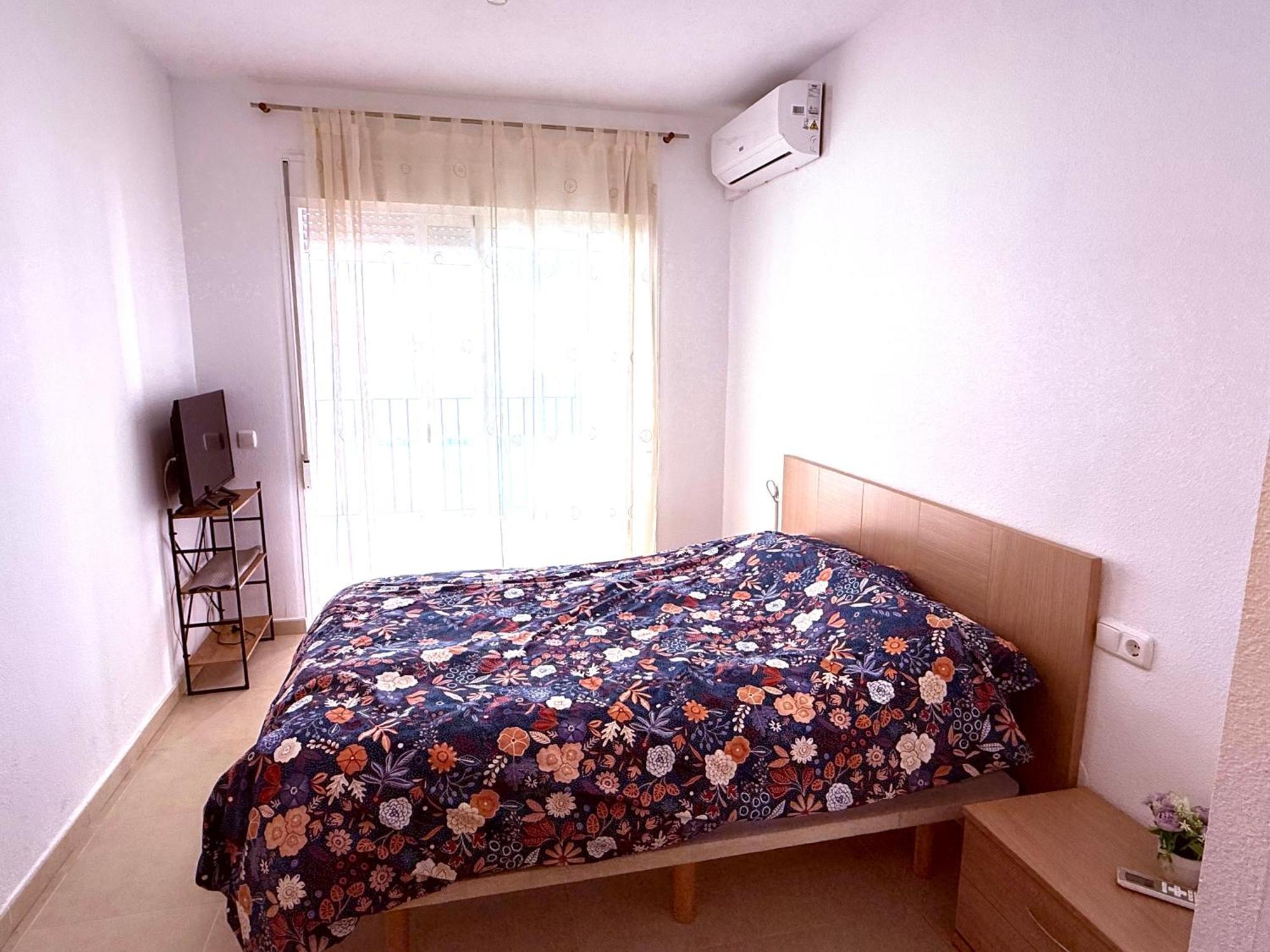 Luxurious Spacious Three Bedroom Apartment On Beachfront Almerimar Eksteriør bilde